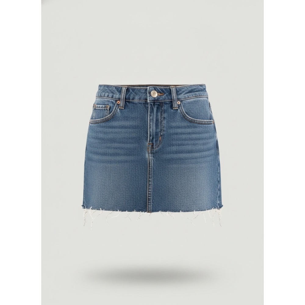 PacSun Women‎ Medium Wash Denim Mini Skirt Raw Hem Size 23 840SP247332